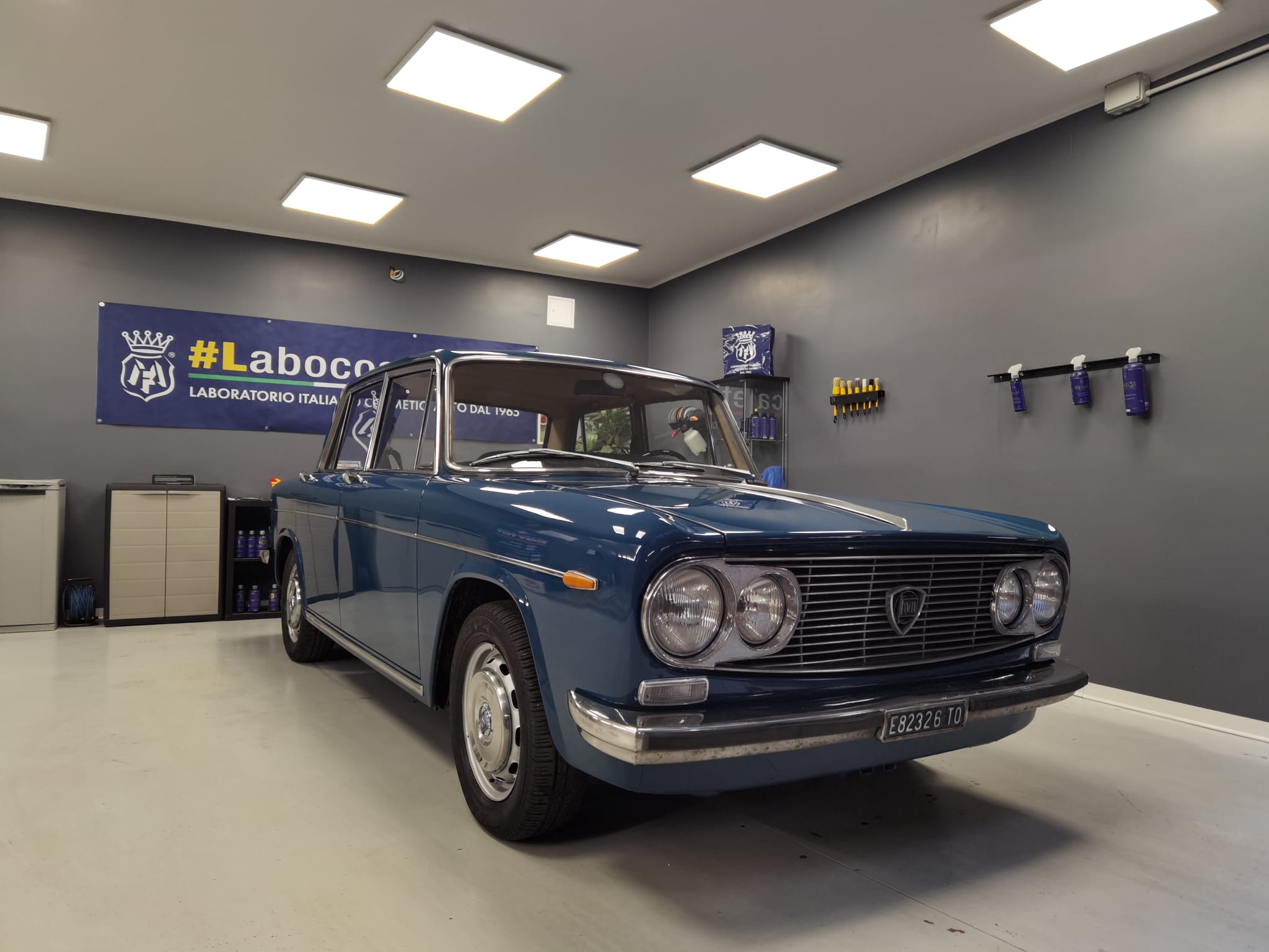 
								LANCIA FULVIA BERLINA 1.3 1971 full									