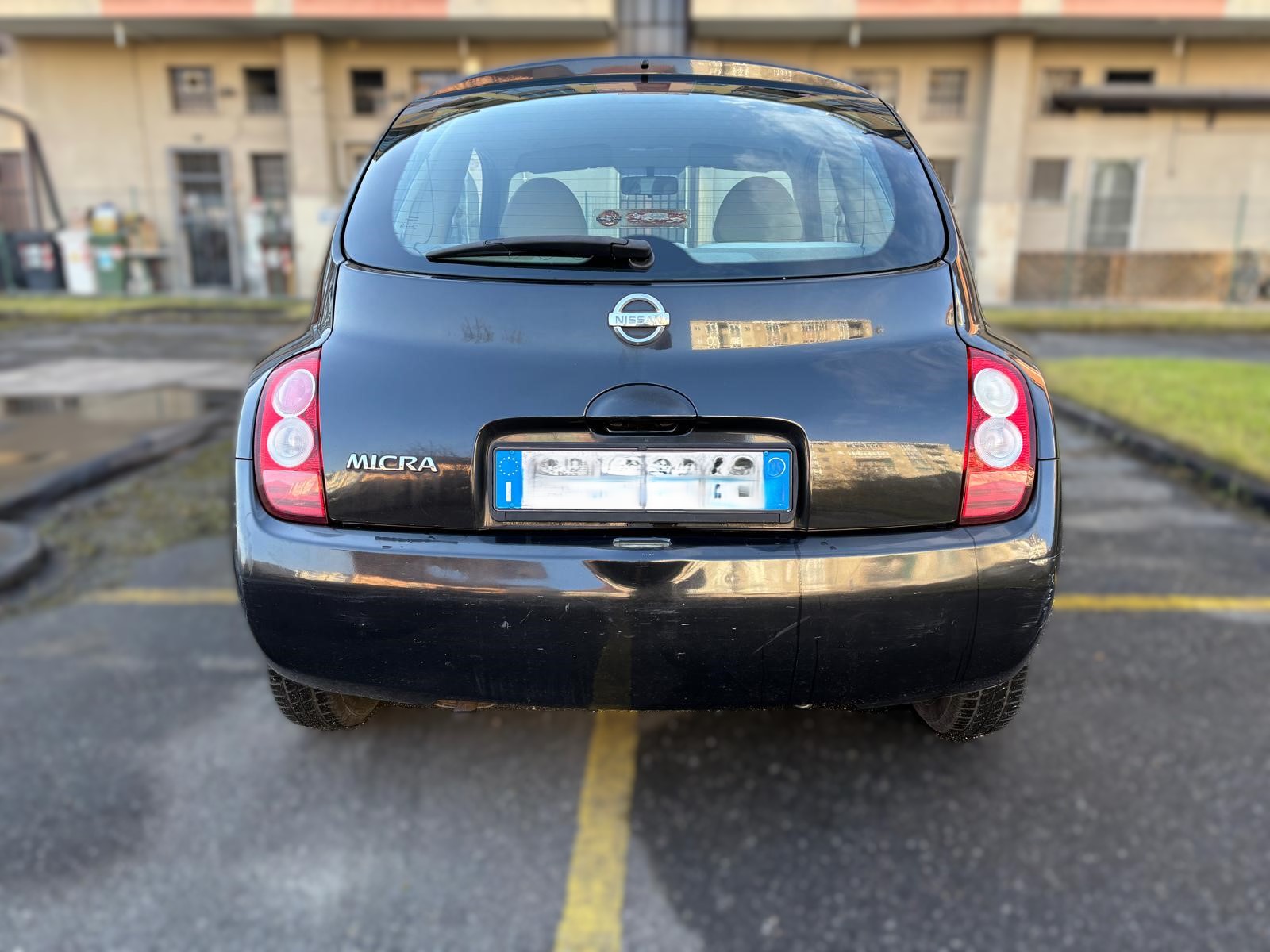 
								NISSAN MICRA MK3 1.0 VISIA full									