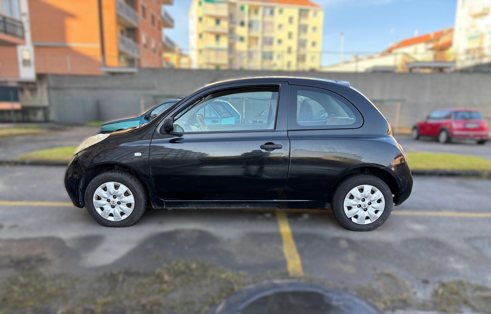 
								NISSAN MICRA MK3 1.0 VISIA full									