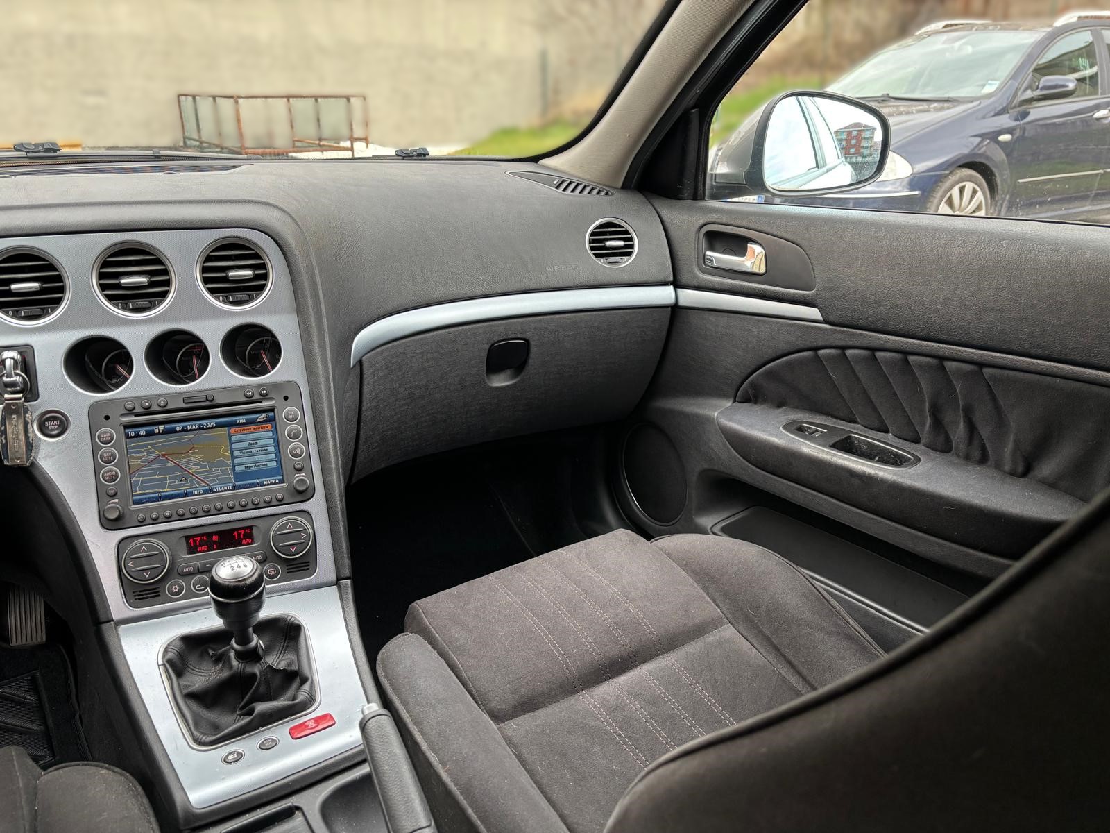 
								ALFA ROMEO 159 SPORTWAGON EXCLUSIVE full									