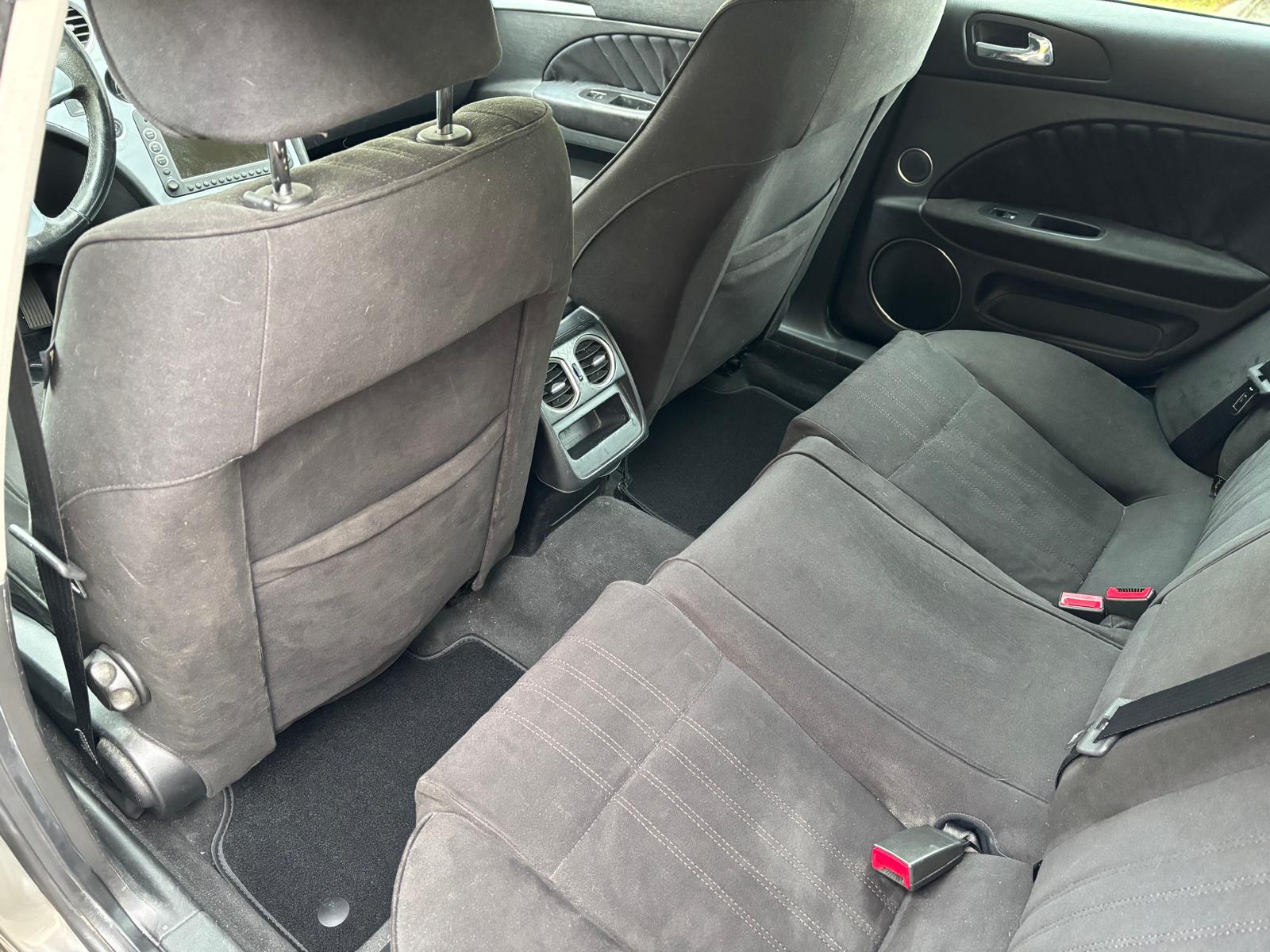 
								ALFA ROMEO 159 SPORTWAGON EXCLUSIVE full									