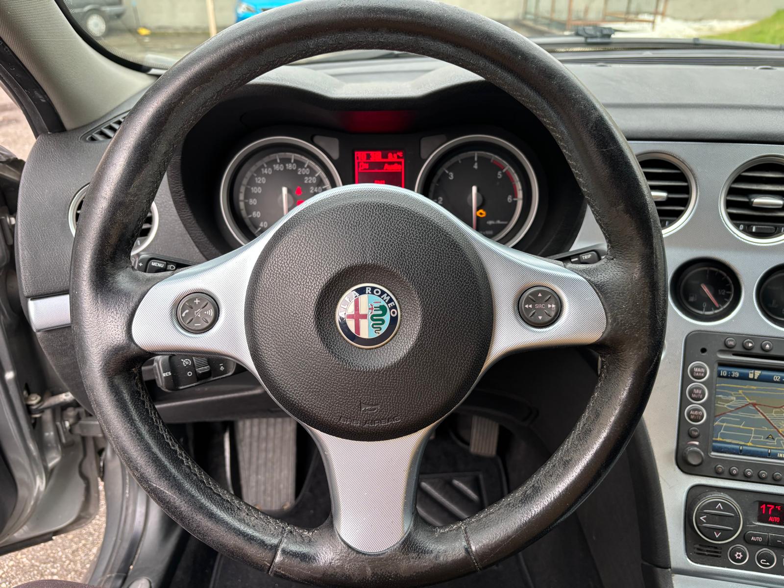 
								ALFA ROMEO 159 SPORTWAGON EXCLUSIVE full									