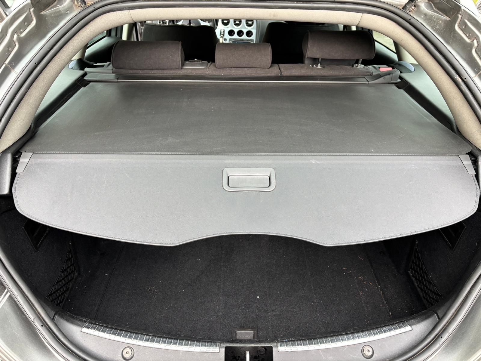 
								ALFA ROMEO 159 SPORTWAGON EXCLUSIVE full									