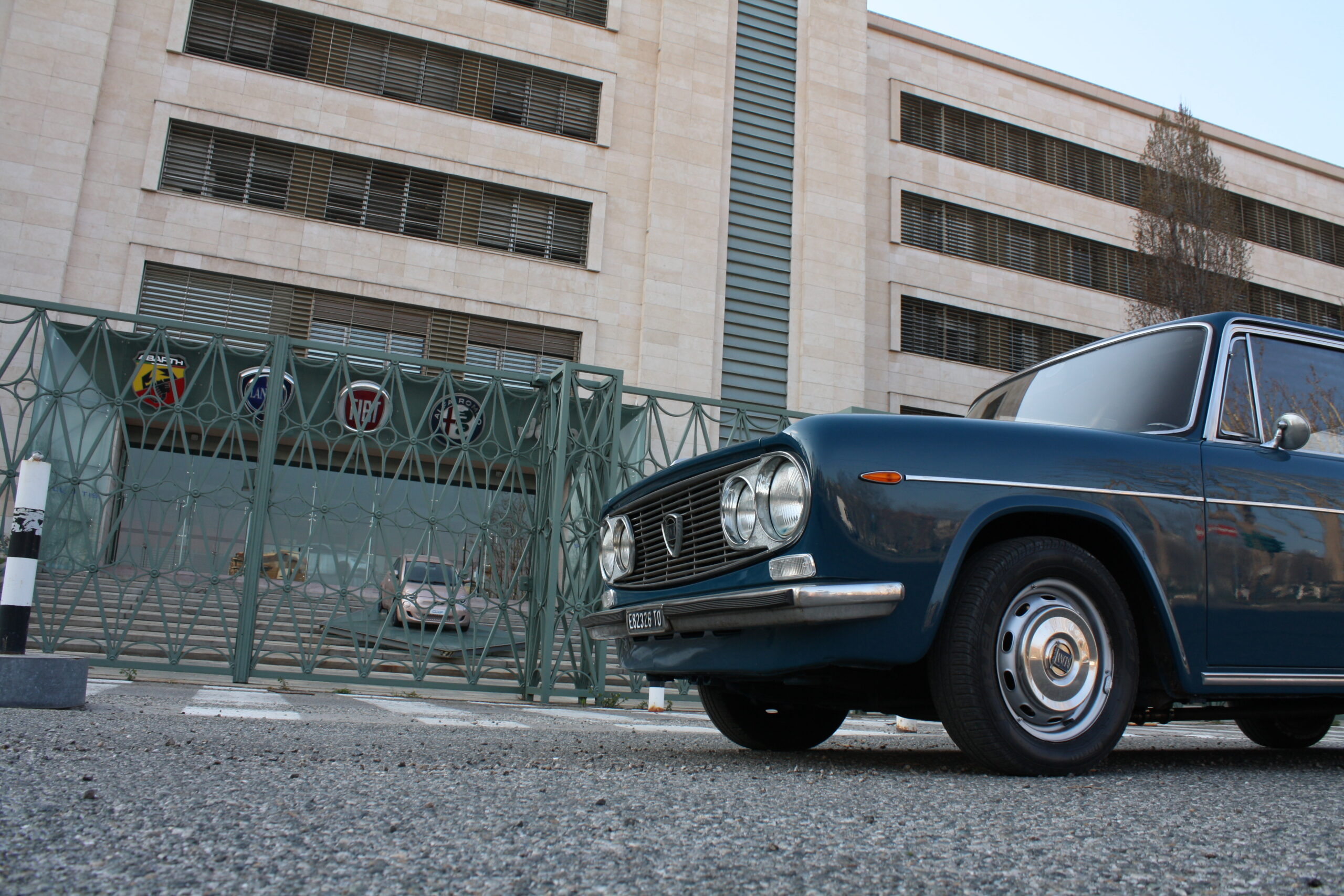 
								LANCIA FULVIA BERLINA 1.3 1971 full									