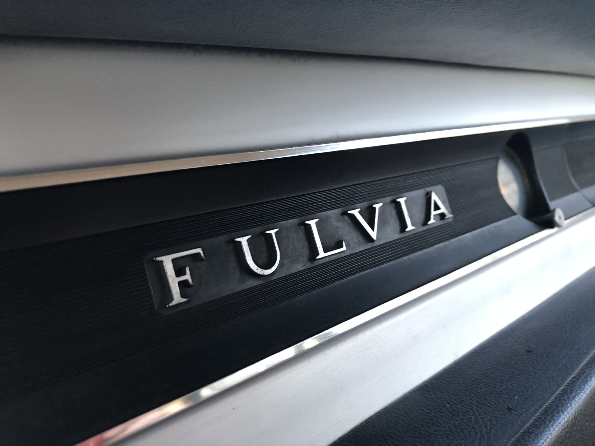 
								LANCIA FULVIA BERLINA 1.3 1971 full									