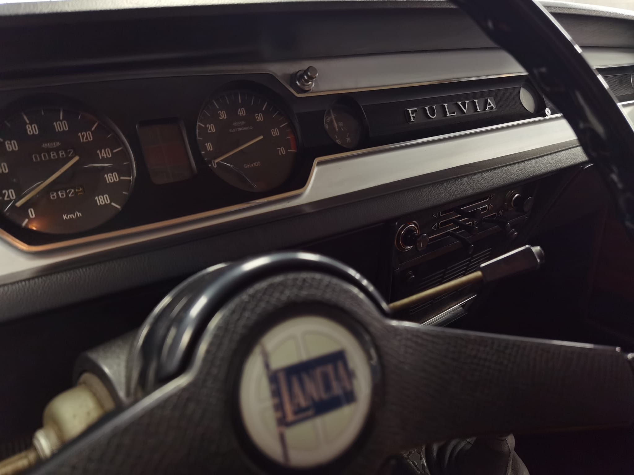 
								LANCIA FULVIA BERLINA 1.3 1971 full									