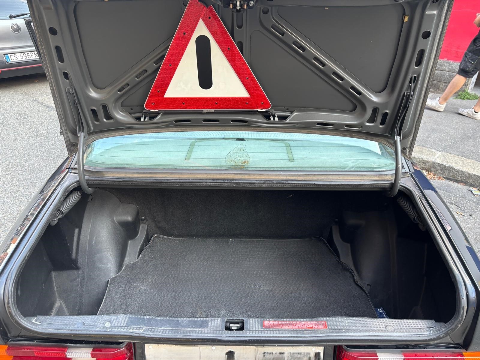 
								MERCEDES BENZ 190E 1986 – VETTURA STORICA – full									