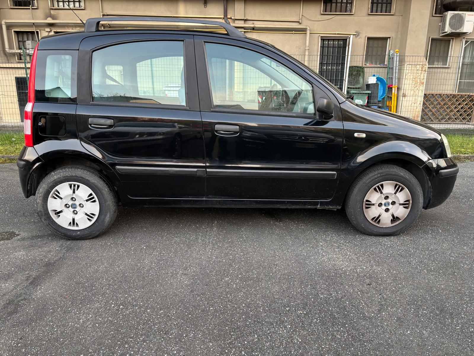 
								FIAT PANDA 1.2 DYNAMIC ANNO 2006 full									