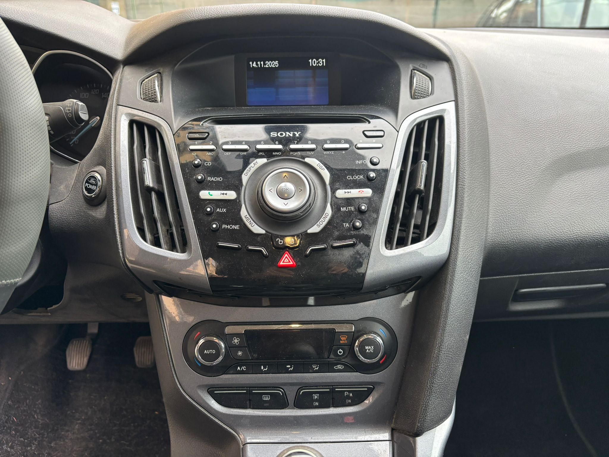 
								FORD FOCUS 1.6 GPL TITANIUM 2014 full									