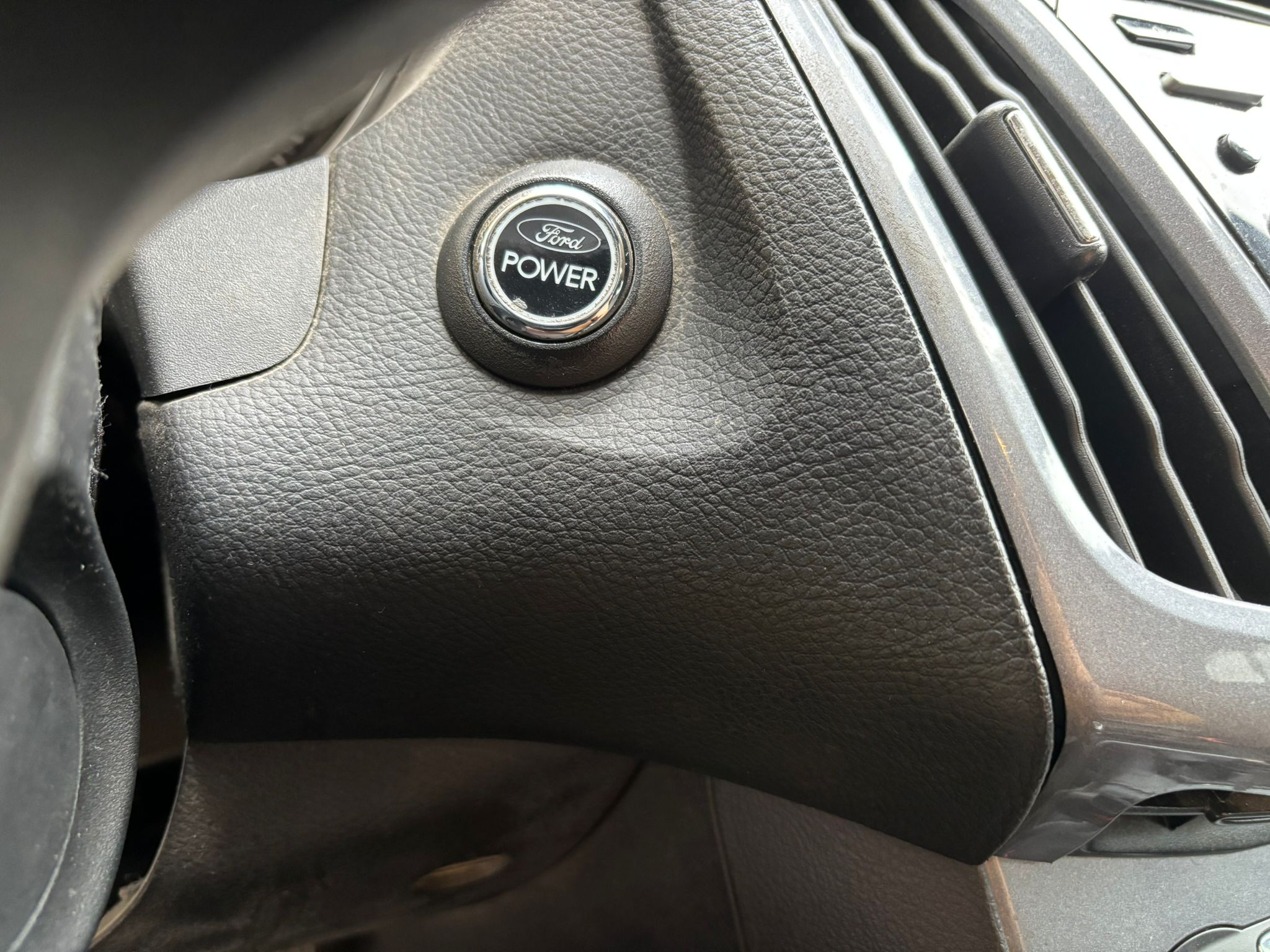 
								FORD FOCUS 1.6 GPL TITANIUM 2014 full									