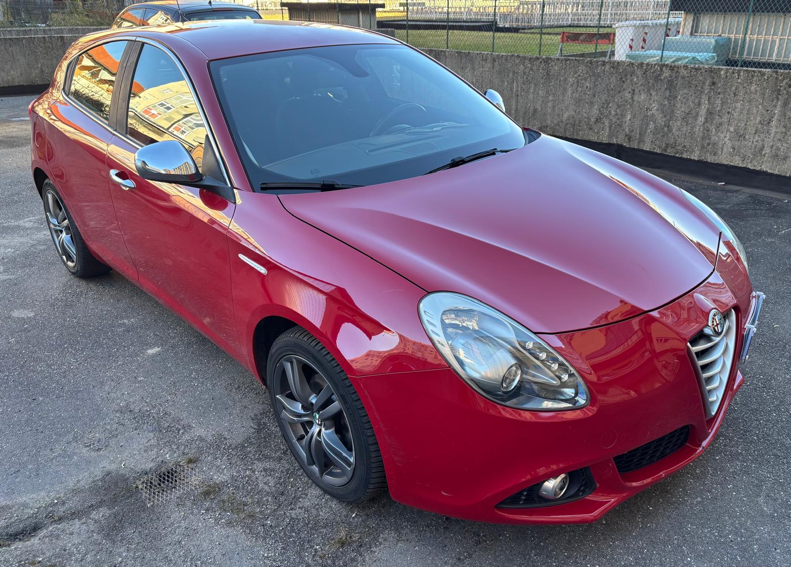 
								ALFA ROMEO GIULIETTA MY2014 1.6 MJT 105CV full									