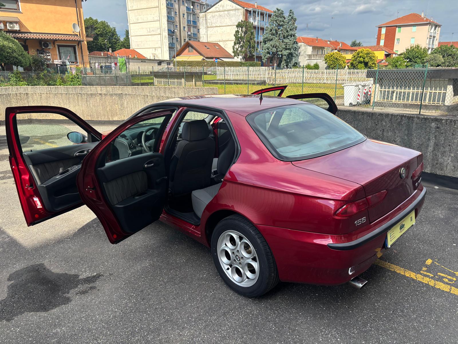 
								ALFA ROMEO 156 1.8 TWIN SPARK ISCRIVIBILE ASI full									