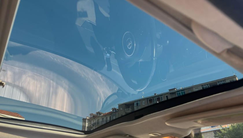 
								FIAT 500 LOUNGE PANORAMICA full									