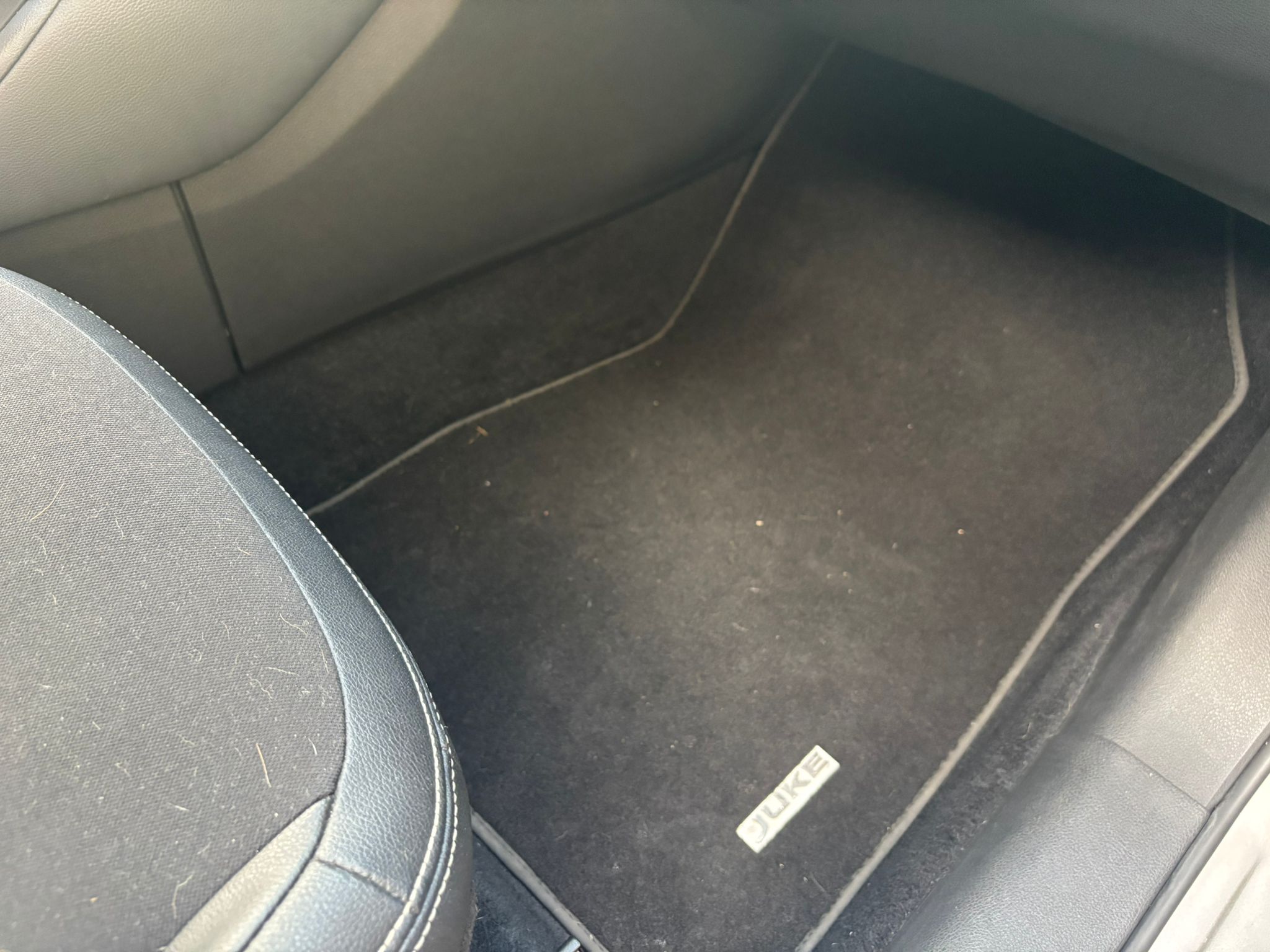 
								NISSAN JUKE 1.0 BENZINA TECKNA ANNO 2020 full									