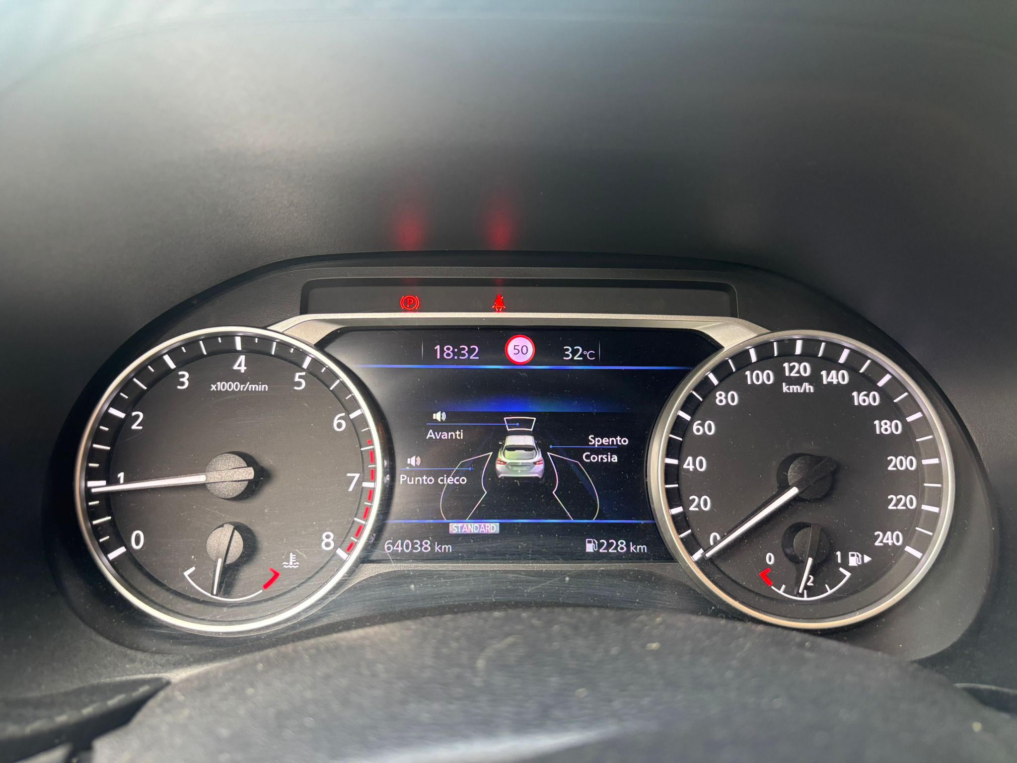 
								NISSAN JUKE 1.0 BENZINA TECKNA ANNO 2020 full									