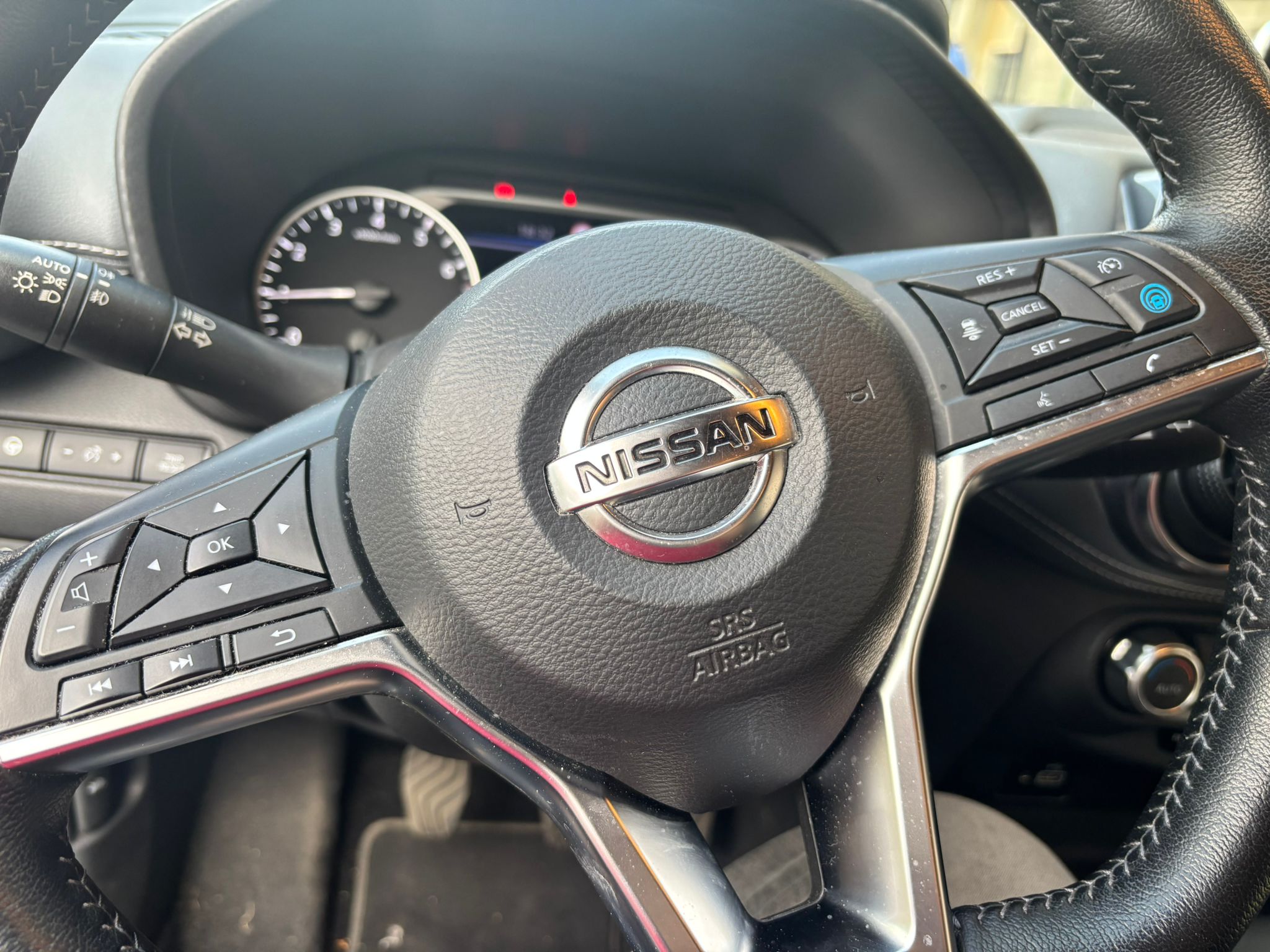 
								NISSAN JUKE 1.0 BENZINA TECKNA ANNO 2020 full									