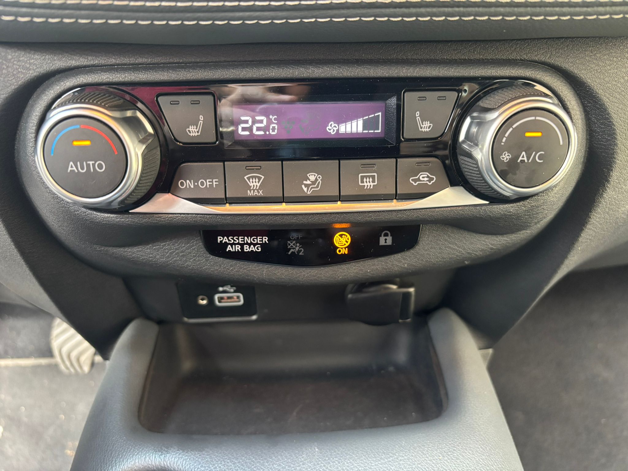 
								NISSAN JUKE 1.0 BENZINA TECKNA ANNO 2020 full									