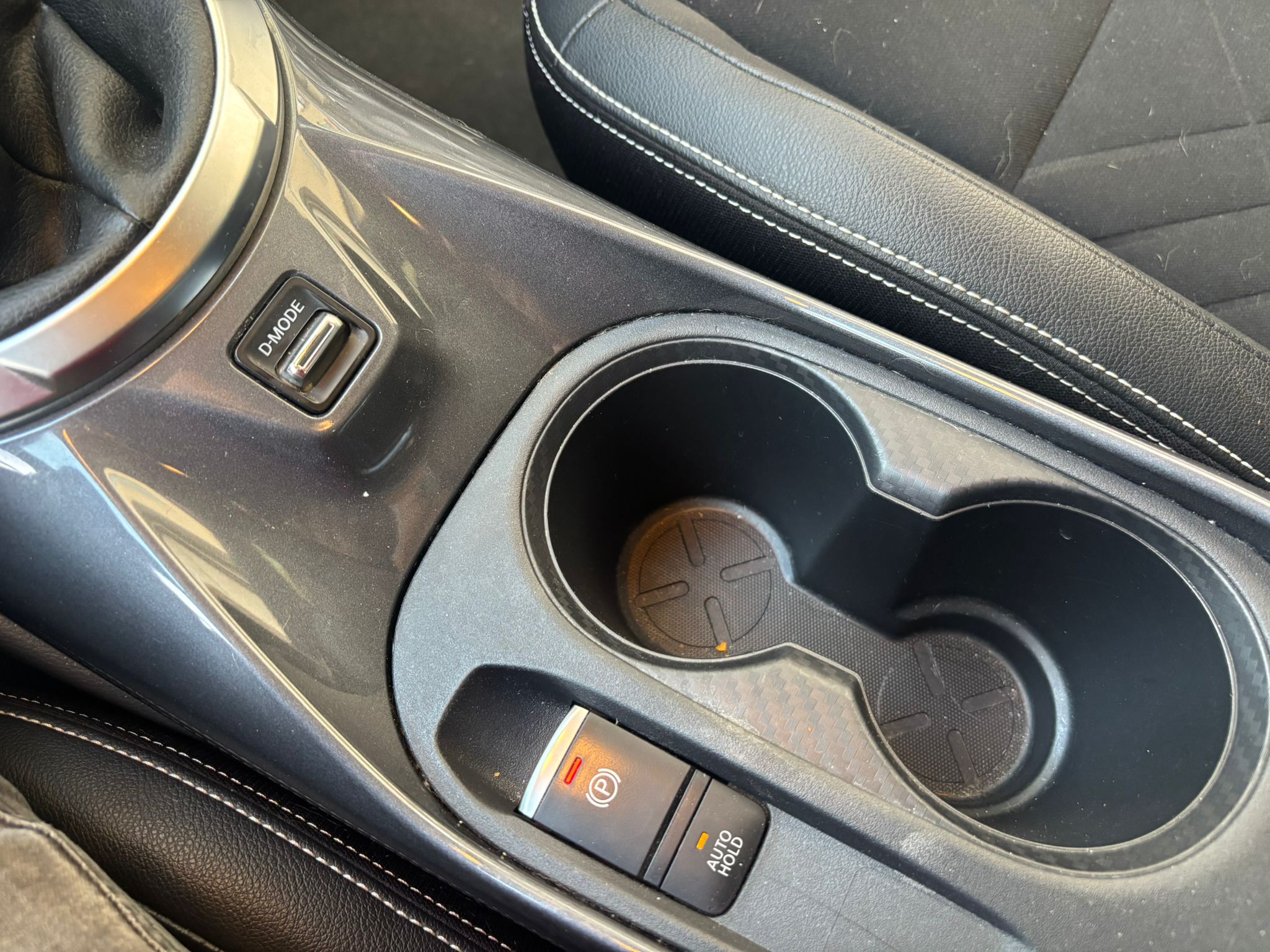 
								NISSAN JUKE 1.0 BENZINA TECKNA ANNO 2020 full									