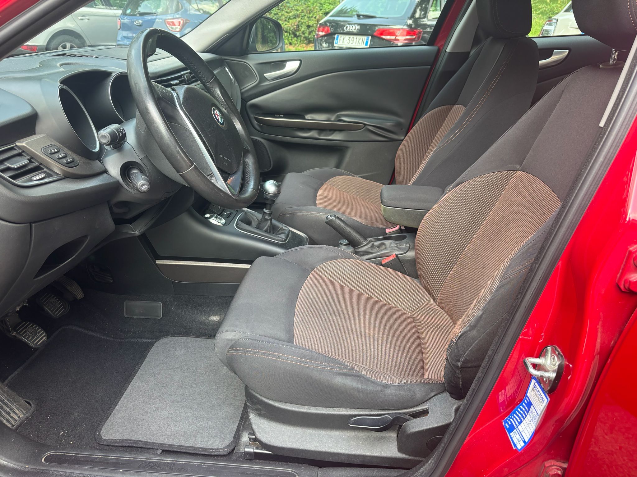 
								ALFA ROMEO GIULIETTA 1.6 JTDm 2014 full									