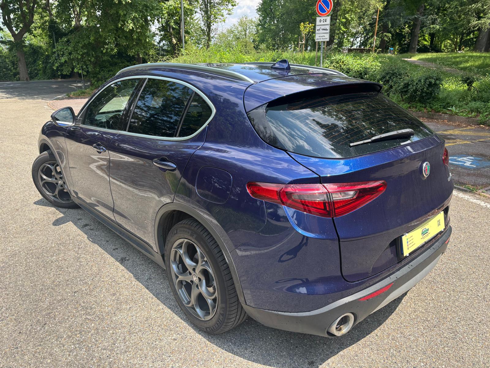 
								ALFA ROMEO STELVIO 2.2 JTDm 190CV RWD BUSINESS full									
